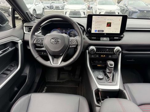 Used 2025 Toyota RAV4 XSE w/ Weather Package image 8
