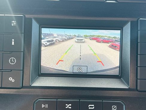 Used 2020 Ford F250 XL w/ STX Appearance Package AWD/4WD image 27