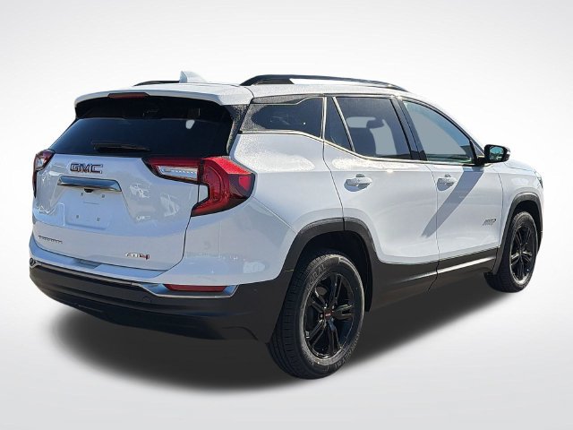 Used 2023 GMC Terrain AT4 AWD/4WD image 6