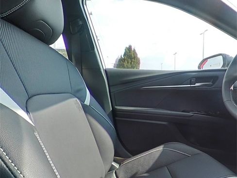 Used 2025 Toyota Camry SE image 26