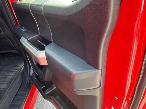 Used 2019 Ford F150 Lariat w/ Equipment Group 502A Luxury AWD/4WD image 21