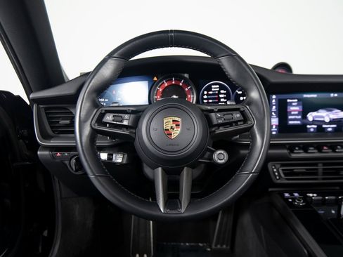 Certified 2021 Porsche 911 Carrera 4S image 33