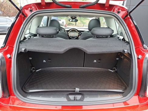 Certified 2024 MINI Cooper SE image 27