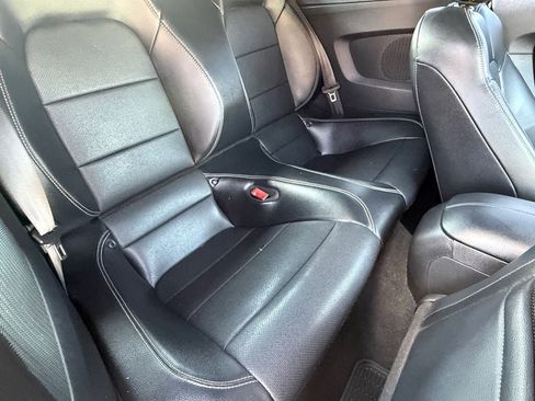 Used 2019 Ford Mustang Premium RWD image 11