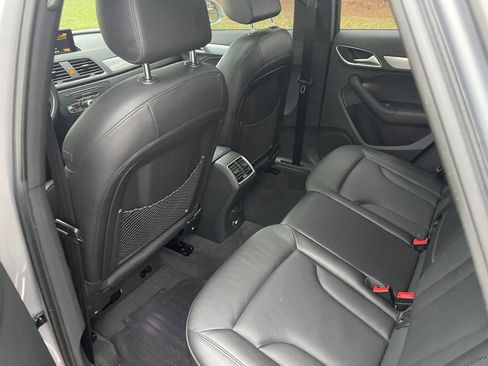 Used 2018 Audi Q3 2.0T Premium w/ Convenience Package FWD image 12