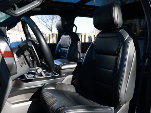 Used 2022 Ford F150 Raptor w/ Equipment Group 801A High image 11