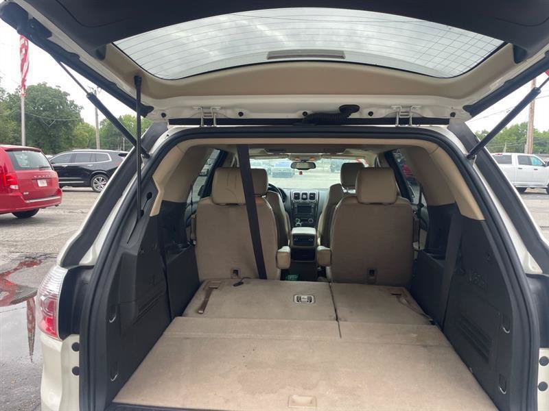 Used 2012 GMC Acadia Denali AWD/4WD image 10
