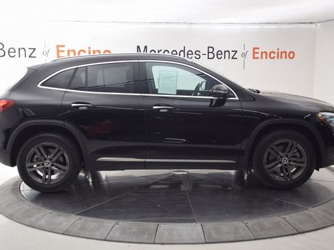 Certified 2025 Mercedes-Benz GLA 250 image 7