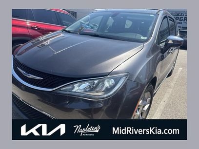 Used 2018 Chrysler Pacifica Limited