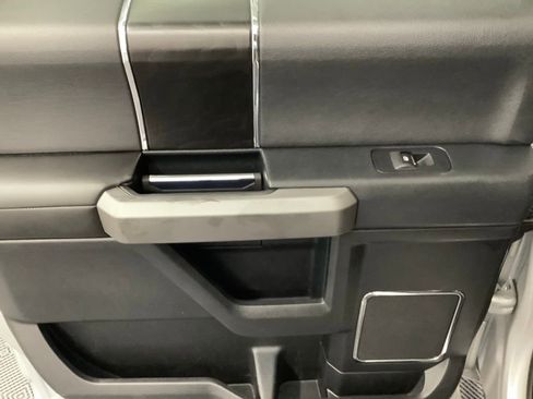 Used 2019 Ford F150 Platinum AWD/4WD image 5
