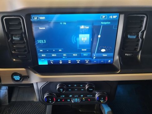 Used 2022 Ford Bronco Wildtrak image 20