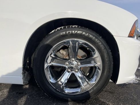 Used 2012 Dodge Charger SXT Plus image 16