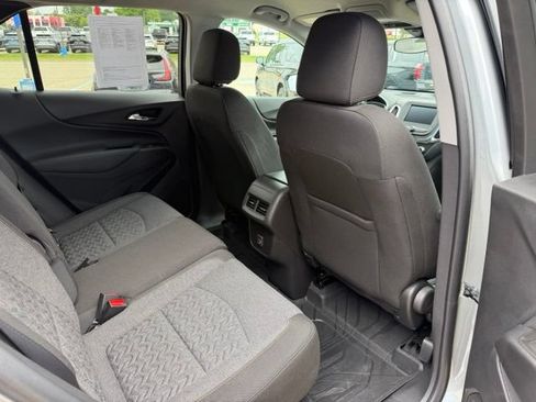 Used 2024 Chevrolet Equinox LT w/ LPO, Floor Liner Package AWD/4WD image 15