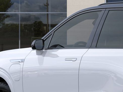 New 2026 Cadillac Vistiq Platinum image 12