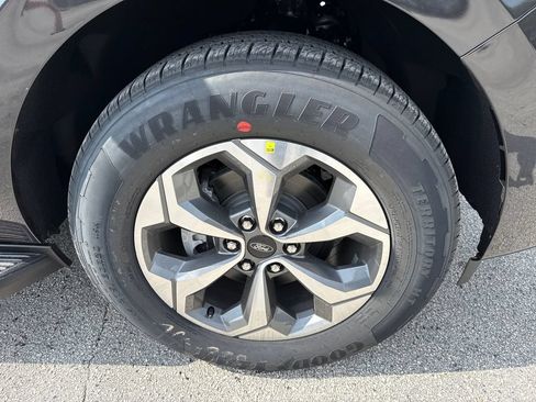 New 2027 Ford Expedition Max Active RWD image 11