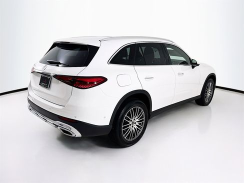 New 2026 Mercedes-Benz GLC 300 image 8