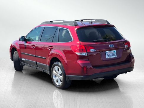 Used 2011 Subaru Outback 3.6R Premium AWD/4WD image 8