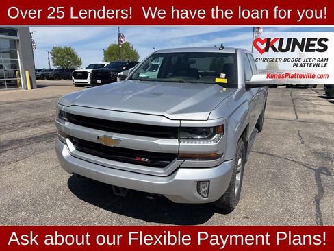 Used 2018 Chevrolet Silverado 1500 LT w/ All Star Edition AWD/4WD image 19