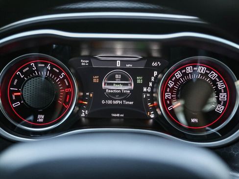 Used 2018 Dodge Challenger R/T Scat Pack w/ Dynamics Package image 31