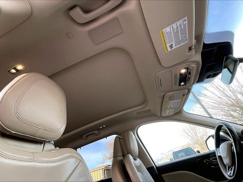 Used 2022 Lincoln Aviator Grand Touring w/ Equipment Group 301A image 13