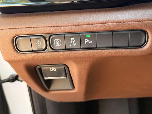 Certified 2023 Acura MDX w/ Technology Package AWD/4WD image 30