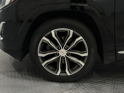 Used 2018 GMC Terrain Denali w/ Advanced Safety Package image 36