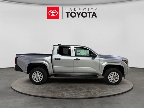 Used 2026 Toyota Tacoma SR RWD image 11