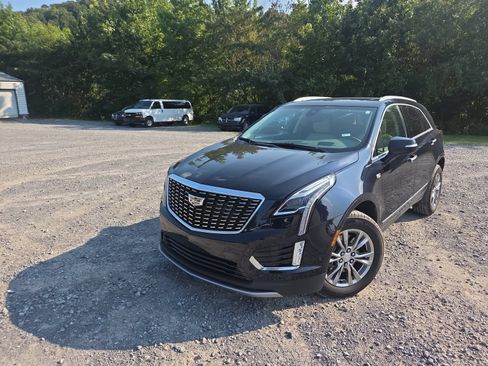 Used 2021 Cadillac XT5 Premium Luxury FWD image 10