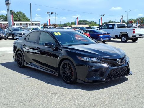 Used 2024 Toyota Camry TRD w/ TRD Package w/JBL Audio FWD image 7