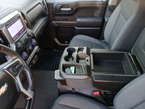 Used 2019 Chevrolet Silverado 1500 LT w/ Texas Edition image 25