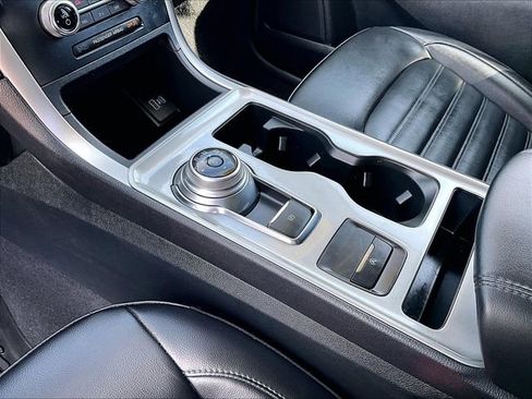 Used 2024 Ford Edge SEL w/ Convenience Package image 20