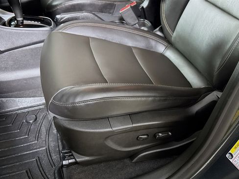 Used 2019 Chevrolet Trax Premier image 23