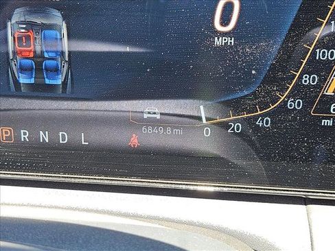 Used 2025 Ford Mustang Premium image 11