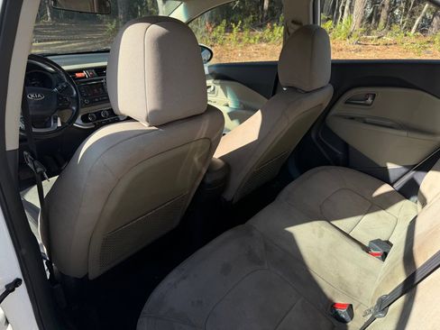 Used 2014 Kia Rio EX w/ Convenience Package image 14