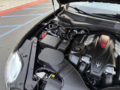 Used 2016 Maserati Quattroporte GTS image 99