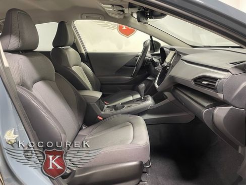 Used 2024 Subaru Crosstrek 2.0i Premium image 21