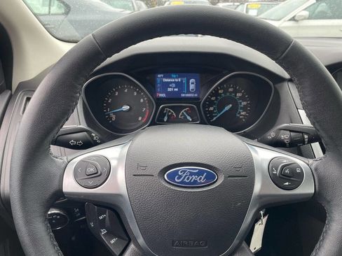 Used 2014 Ford Focus SE w/ SE Sport Package image 21