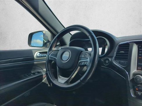 Used 2018 Jeep Grand Cherokee Trailhawk AWD/4WD image 30