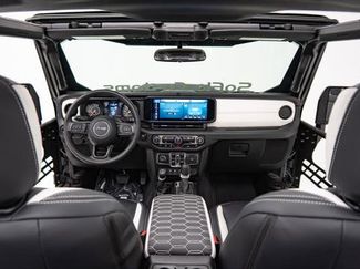 Used 2026 Jeep Gladiator Sport video 2