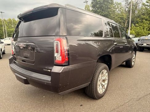 Used 2018 GMC Yukon XL SLT w/ Open Road Package AWD/4WD image 7