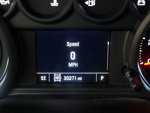 Used 2023 Chevrolet Silverado 1500 Custom AWD/4WD image 48