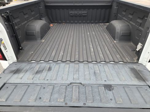 Used 2022 GMC Sierra 1500 SLT w/ Max Trailering Package RWD image 24