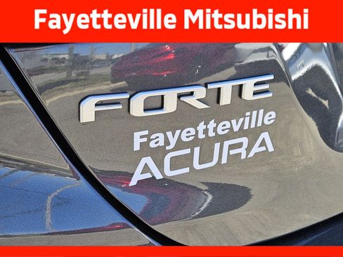 Used 2024 Kia Forte GT-Line FWD image 15