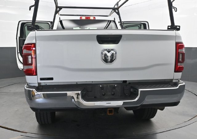 Used 2024 RAM 2500 Tradesman w/ Chrome Appearance Group AWD/4WD image 47