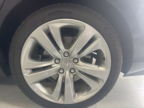 Used 2021 Acura TLX w/ Technology Package image 9