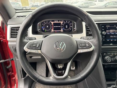 Used 2023 Volkswagen Atlas Cross Sport SEL R-Line image 22