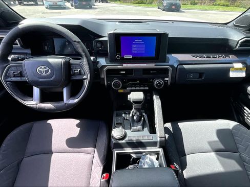 New 2025 Toyota Tacoma SR5 image 5
