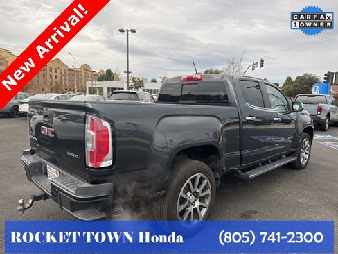 Used 2017 GMC Canyon Denali image 5