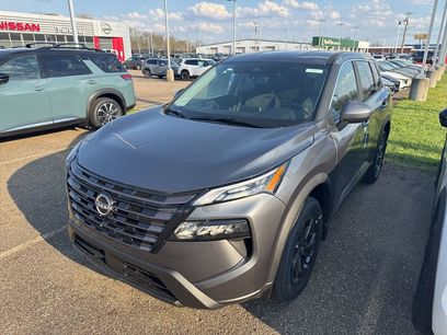 New 2026 Nissan Rogue SV w/ Cold Weather Package