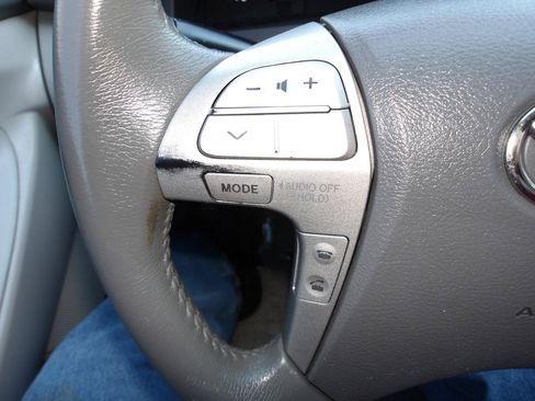 Used 2009 Toyota Camry Hybrid FWD image 14